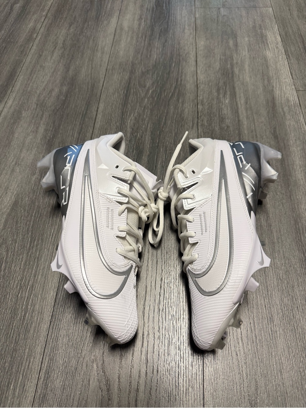 Nike Vapor Edge Elite 360 2 White/Silver Football Cleats DA5457-101 Men’s 10 New